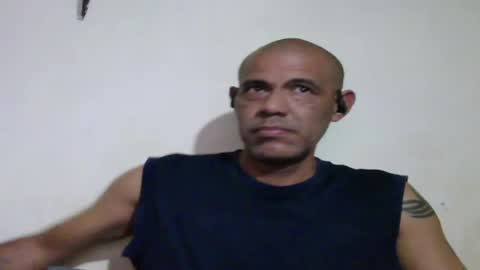 Snapshot of retlam37 chatting on 14, 6, 2026 Walter online show from 14, 6, 2026