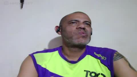Snapshot of retlam37 chatting on 18, 6, 2026 Walter online show from 18, 6, 2026