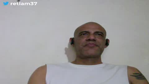 Snapshot of retlam37 chatting on 18, 7, 2026 Walter online show from 18, 7, 2026