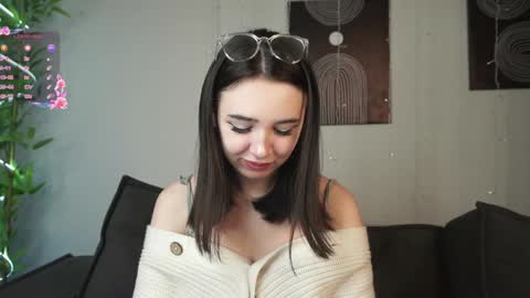 Elin online show from 21, 1, 2025