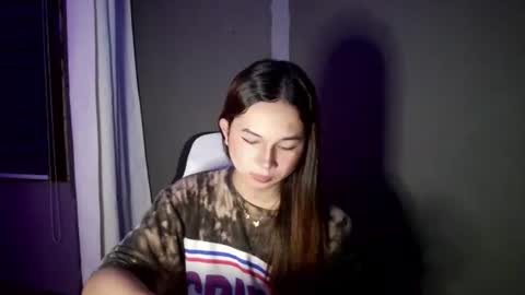 Snapshot of reyalicious_69xx chatting on 9, 1, 2026 reya online show from 9, 1, 2026