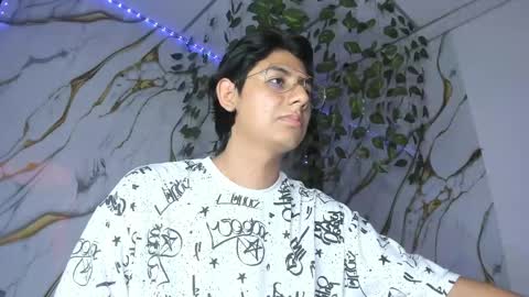 reylatino24 online show from 6, 6, 2026