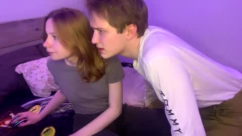 Snapshot of reynasweet_ chatting on 5, 5, 2026 Lola online show from 5, 5, 2026