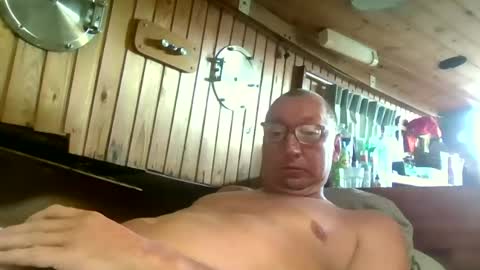 Snapshot of rezznova chatting on 28, 6, 2026 Joe online show from 28, 6, 2026