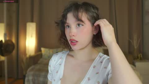 Snapshot of rhebageigel chatting on 4, 4, 2026 Nanami online show from 4, 4, 2026
