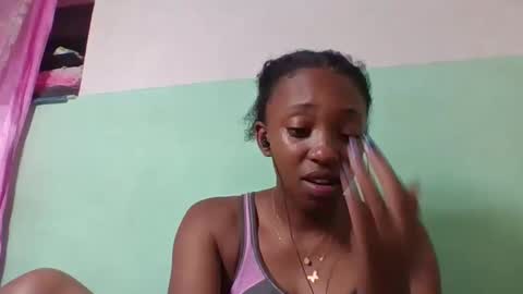 rhesa404090 online show from 17, 4, 2026