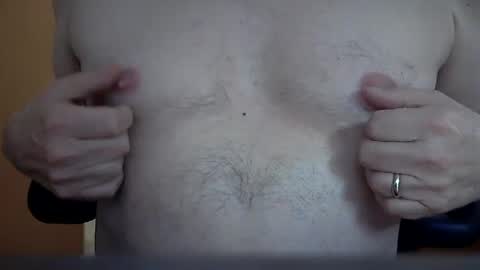 Snapshot of rhh33 chatting on 25, 2, 2025 Rob online show from 25, 2, 2025