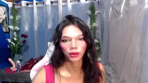 Snapshot of rhiana_slut chatting on 23, 10, 2025 rhiana_slut online show from 23, 10, 2025