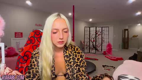 ria  online show from 8, 10, 2025