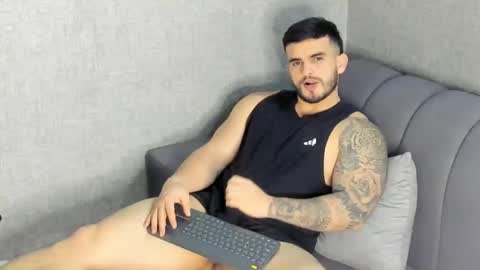 Snapshot of ricardogonzalez666 chatting on 4, 1, 2025 ricardogonzalez666 online show from 4, 1, 2025