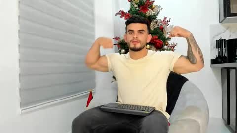 Snapshot of ricardogonzalez666 chatting on 21, 11, 2025 ricardogonzalez666 online show from 21, 11, 2025