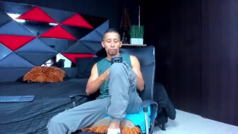 Snapshot of richar_voller chatting on 18, 4, 2026 richar_voller online show from 18, 4, 2026