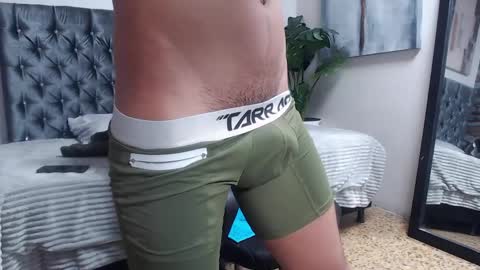 Snapshot of richar_voller chatting on 30, 4, 2026 richar_voller online show from 30, 4, 2026