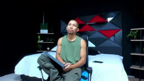 Snapshot of richar_voller chatting on 9, 5, 2026 richar_voller online show from 9, 5, 2026