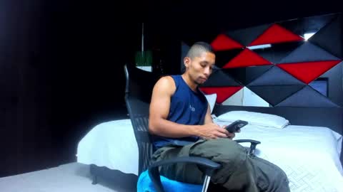 Snapshot of richar_voller chatting on 11, 5, 2026 richar_voller online show from 11, 5, 2026
