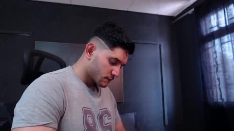 Snapshot of richard_milleer chatting on 5, 5, 2026 Ricardo online show from 5, 5, 2026
