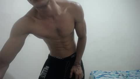 rickcumhot13 online show from 2, 11, 2025