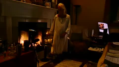 PINK HOLE TWINK online show from 10, 12, 2024