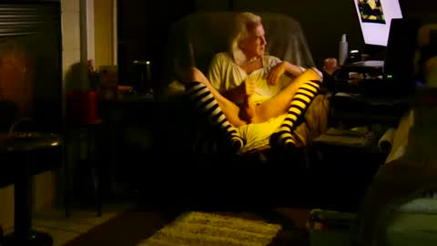 PINK HOLE TWINK online show from 23, 1, 2025