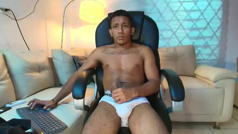 Snapshot of ricky_23cm_ chatting on 6, 4, 2026 RICKY online show from 6, 4, 2026