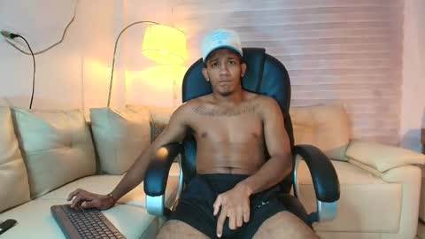 Snapshot of ricky_23cm_ chatting on 14, 4, 2026 RICKY online show from 14, 4, 2026