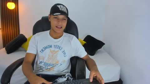 Ricky  online show from 11, 2, 2025