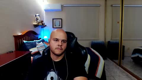 Snapshot of rickyj1012 chatting on 7, 1, 2026 Ricky online show from 7, 1, 2026