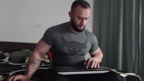 Snapshot of rickymiami1 chatting on 7, 12, 2024 rickymiami1 online show from 7, 12, 2024