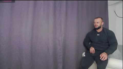 Snapshot of rickymiami1 chatting on 15, 10, 2025 rickymiami1 online show from 15, 10, 2025