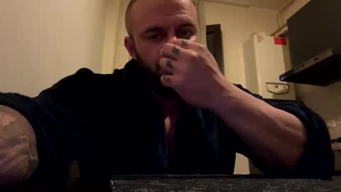 Snapshot of rickymiami1 chatting on 29, 10, 2025 rickymiami1 online show from 29, 10, 2025