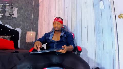 RicoBrowm online show from 24, 12, 2024