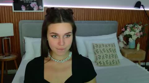 Rihanna online show from 19, 9, 2025