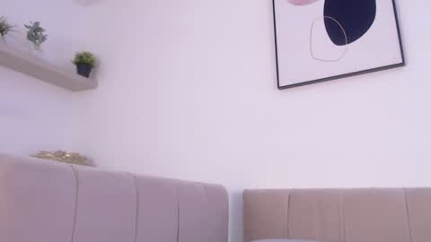 Riley online show from 5, 2, 2025