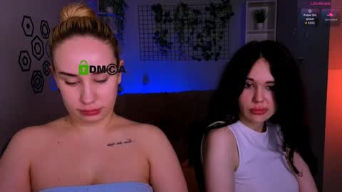 Snapshot of riley_sanders chatting on 13, 5, 2026 Meow online show from 13, 5, 2026