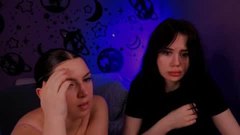 Snapshot of riley_sanders chatting on 24, 5, 2026 Meow online show from 24, 5, 2026