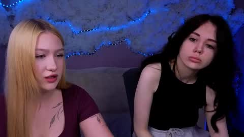 Snapshot of riley_sanders chatting on 30, 5, 2026 Meow online show from 30, 5, 2026