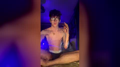 Snapshot of rileybex chatting on 13, 5, 2026 RileyBex online show from 13, 5, 2026