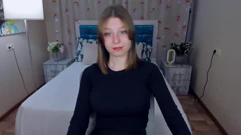 Snapshot of rinacake chatting on 5, 12, 2025 rinacake online show from 5, 12, 2025