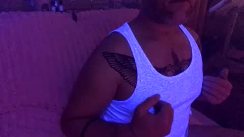 Snapshot of riod_rainforest_1983 chatting on 31, 3, 2026 Rotrigo online show from 31, 3, 2026