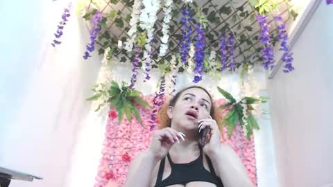 Risitos De Oro online show from 14, 12, 2025