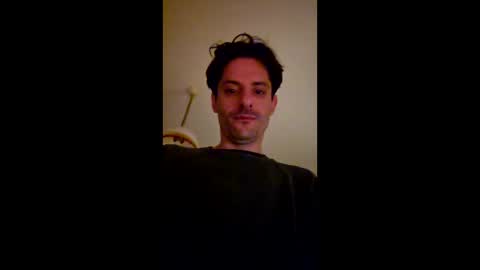 Snapshot of rizzo1980682473 chatting on 19, 4, 2026 rizzo1980682473 online show from 19, 4, 2026