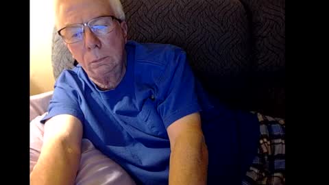 Snapshot of rk504 chatting on 12, 12, 2024 Ron online show from 12, 12, 2024
