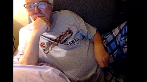 Snapshot of rk504 chatting on 28, 1, 2025 Ron online show from 28, 1, 2025