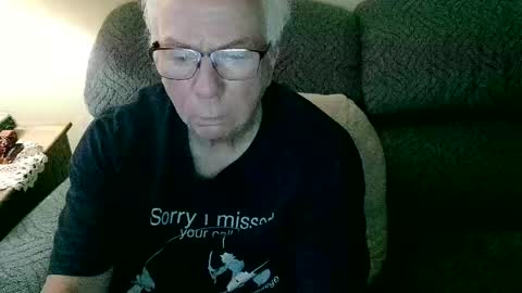 Snapshot of rk504 chatting on 25, 9, 2025 Ron online show from 25, 9, 2025