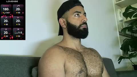 SebasRoa online show from 7, 12, 2024