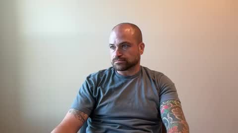 Snapshot of roadking1122 chatting on 5, 11, 2025 roadking1122 online show from 5, 11, 2025