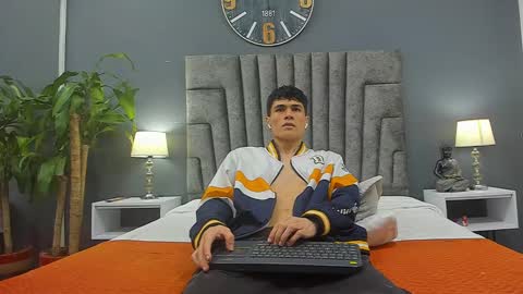 Roan Birkin online show from 22, 2, 2025