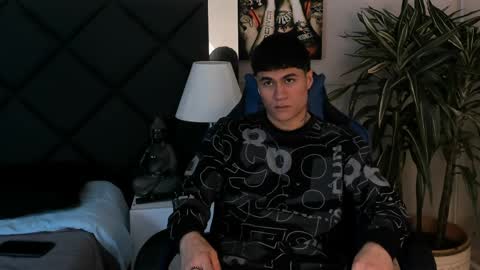 Roan Birkin online show from 4, 4, 2026