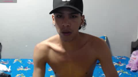 Snapshot of robert_kingg chatting on 3, 2, 2026 robert_kingg online show from 3, 2, 2026