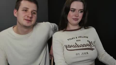 Lisa and Robert  i am online all days 900 am GMT3   online show from 10, 3, 2025